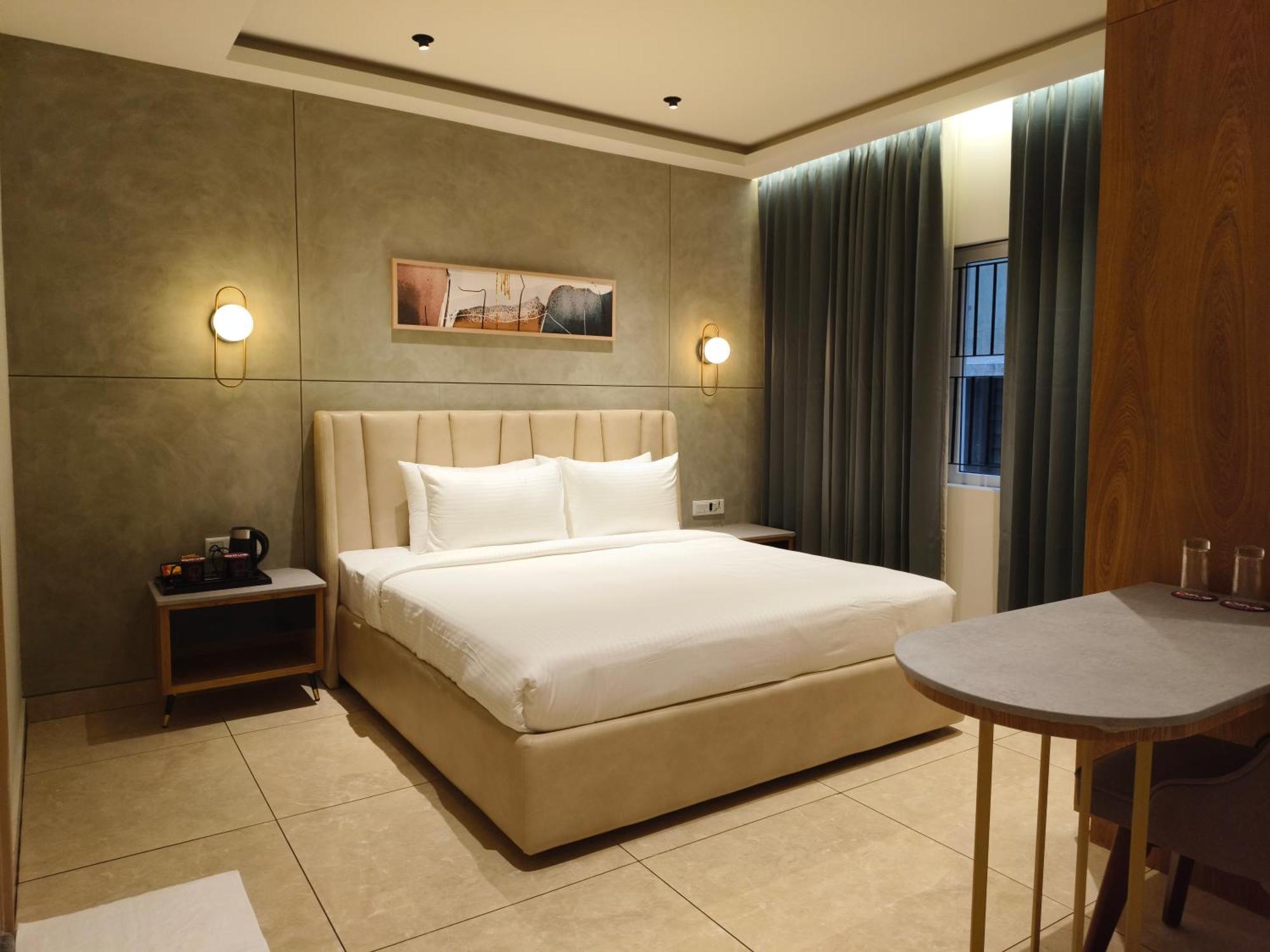 Olive Hotel Le Opera By Embassy Group بنغالور المظهر الخارجي الصورة